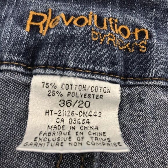 Revolution by Ricki's Denim Crop Plus 36/20 EUC - Picture 6 of 7